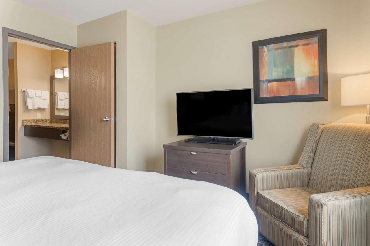 Best Western Plus Saint John Hotel & Suites Eksteriør billede